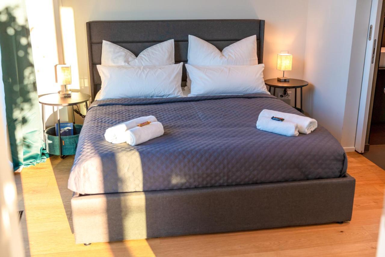 Cabana - Theview - Terrasse - Waterfront - Kostenloser Parkplatz - Wifi Oldenburg Exterior foto